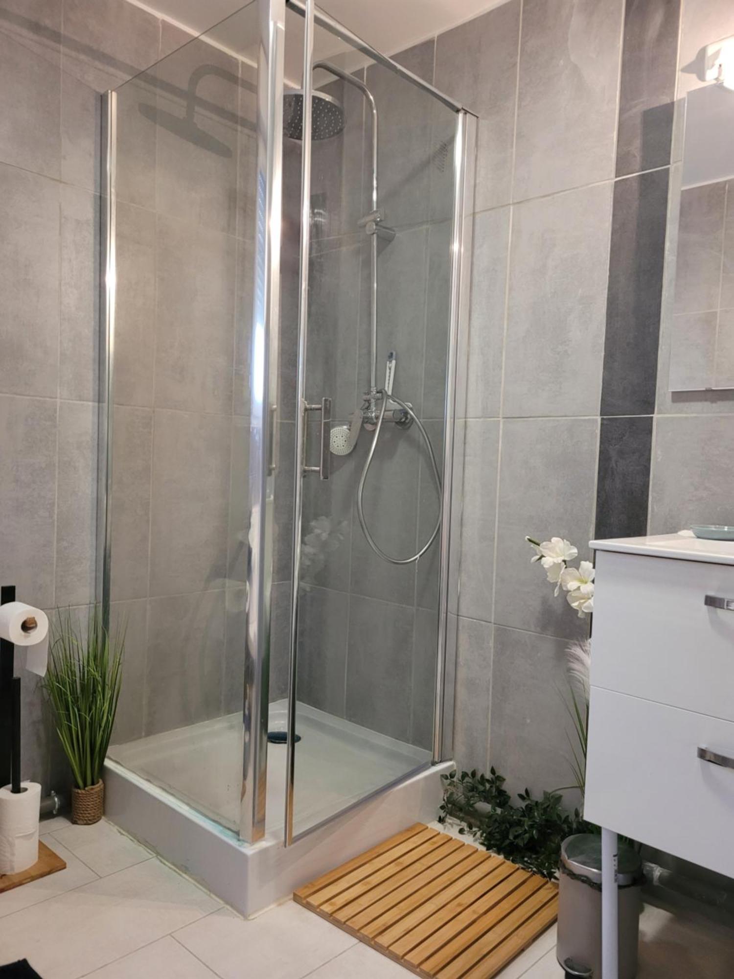 Cocooning House 204 Suite Green- Superb Studio Aeroport Paris Roissy Cdg, Parc Asterix, Chateau De Chantilly, Stade De France Survilliers Extérieur photo